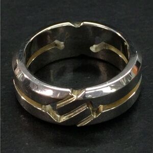 ❌SOLD❌ Gucci 925 Infinity Knot Ring